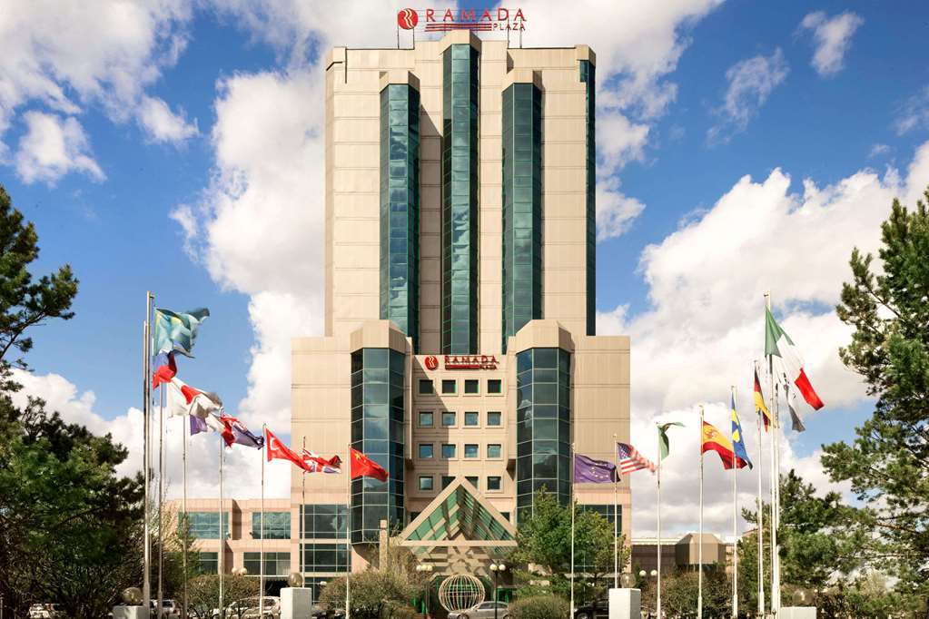 Ramada Plaza Astana Hotel Kültér fotó